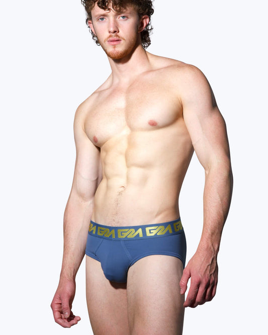 Garçon Cairo Brief